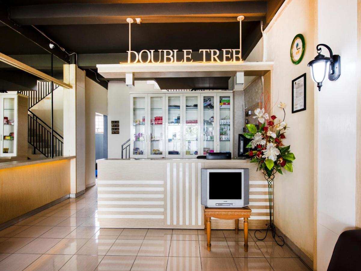 Oyo 3746 Double Tree Guesthouse Пурвокерто Екстер'єр фото