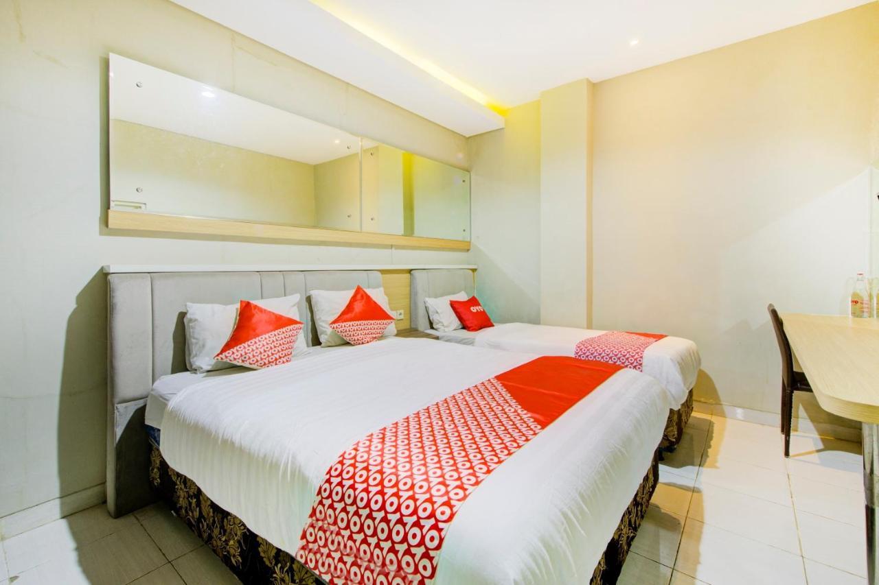 Oyo 3746 Double Tree Guesthouse Пурвокерто Екстер'єр фото