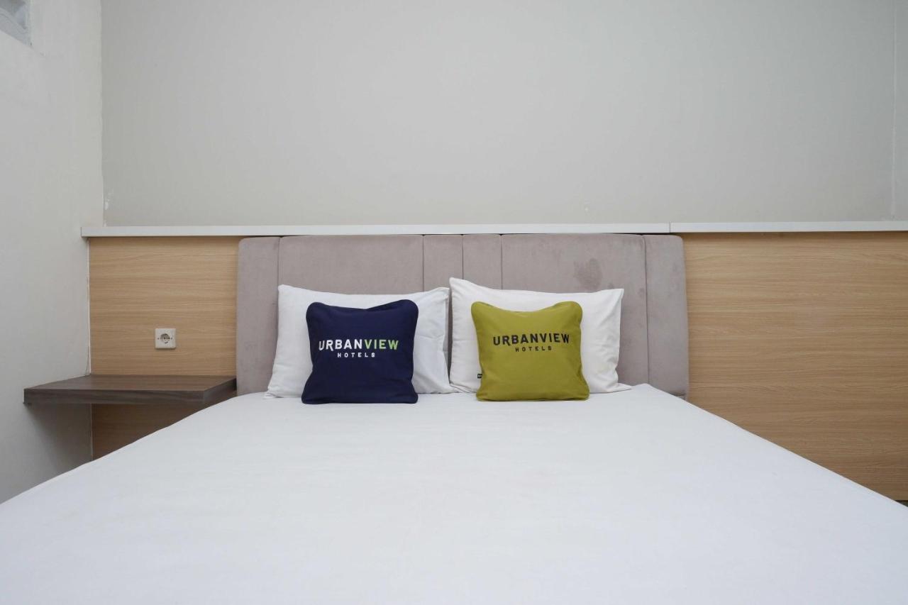 Oyo 3746 Double Tree Guesthouse Пурвокерто Екстер'єр фото