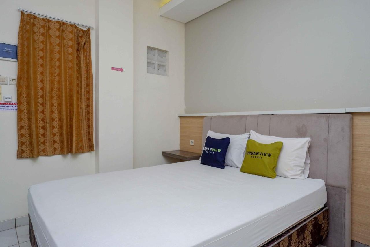 Oyo 3746 Double Tree Guesthouse Пурвокерто Екстер'єр фото
