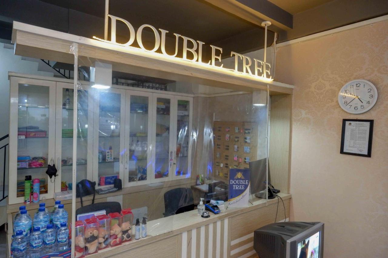 Oyo 3746 Double Tree Guesthouse Пурвокерто Екстер'єр фото